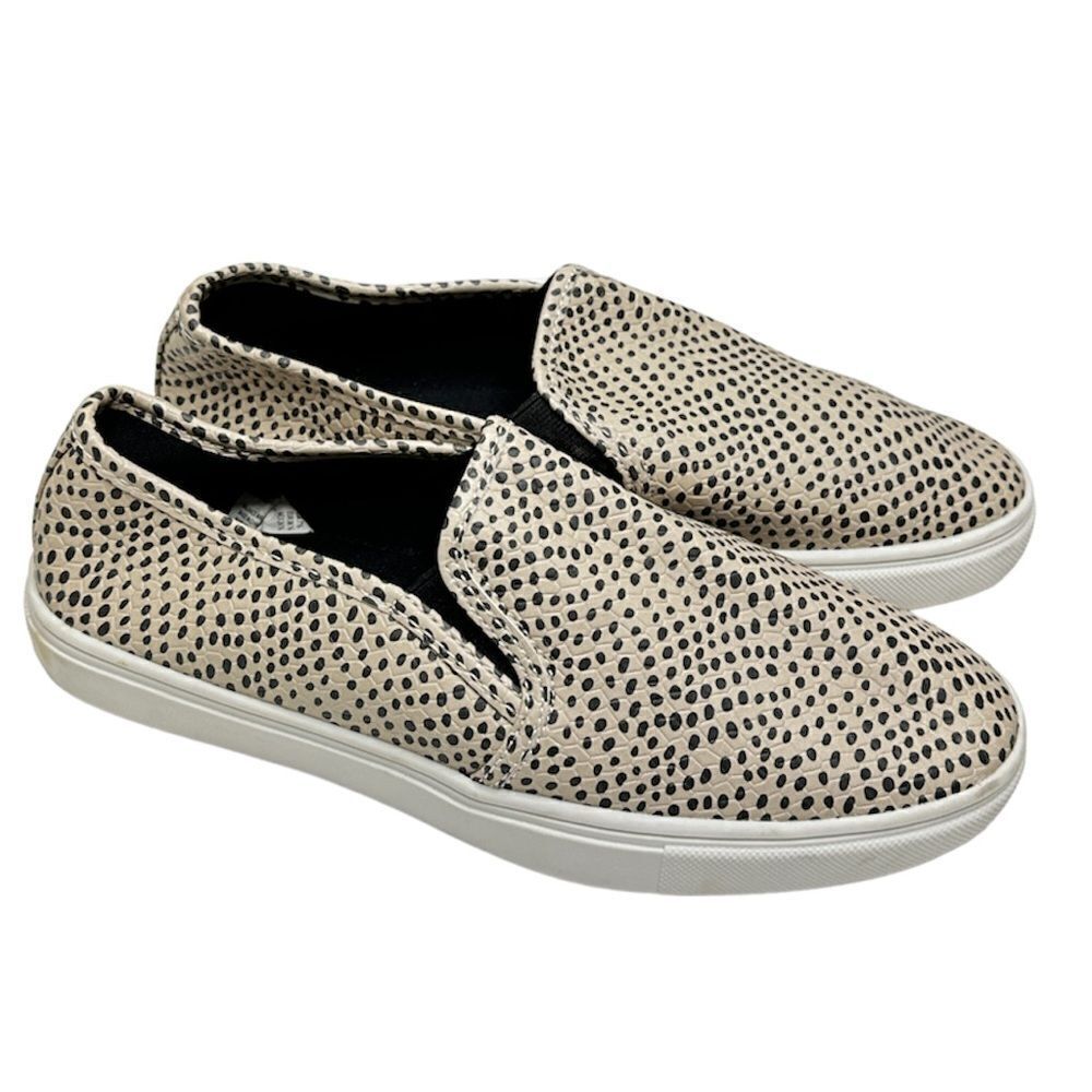 Time And Tru Memory Foam Slip-On Flats Size 7.5 - image 1